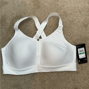 Under Armour Size Large Zip Front High Support